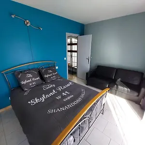  Hébergement de vacances Le Néflier